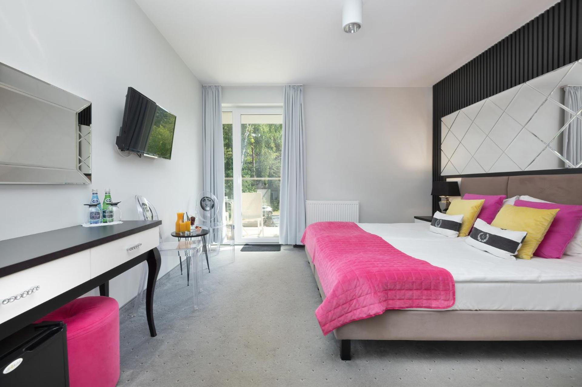 Majestique Otel Pobierowo Dış mekan fotoğraf