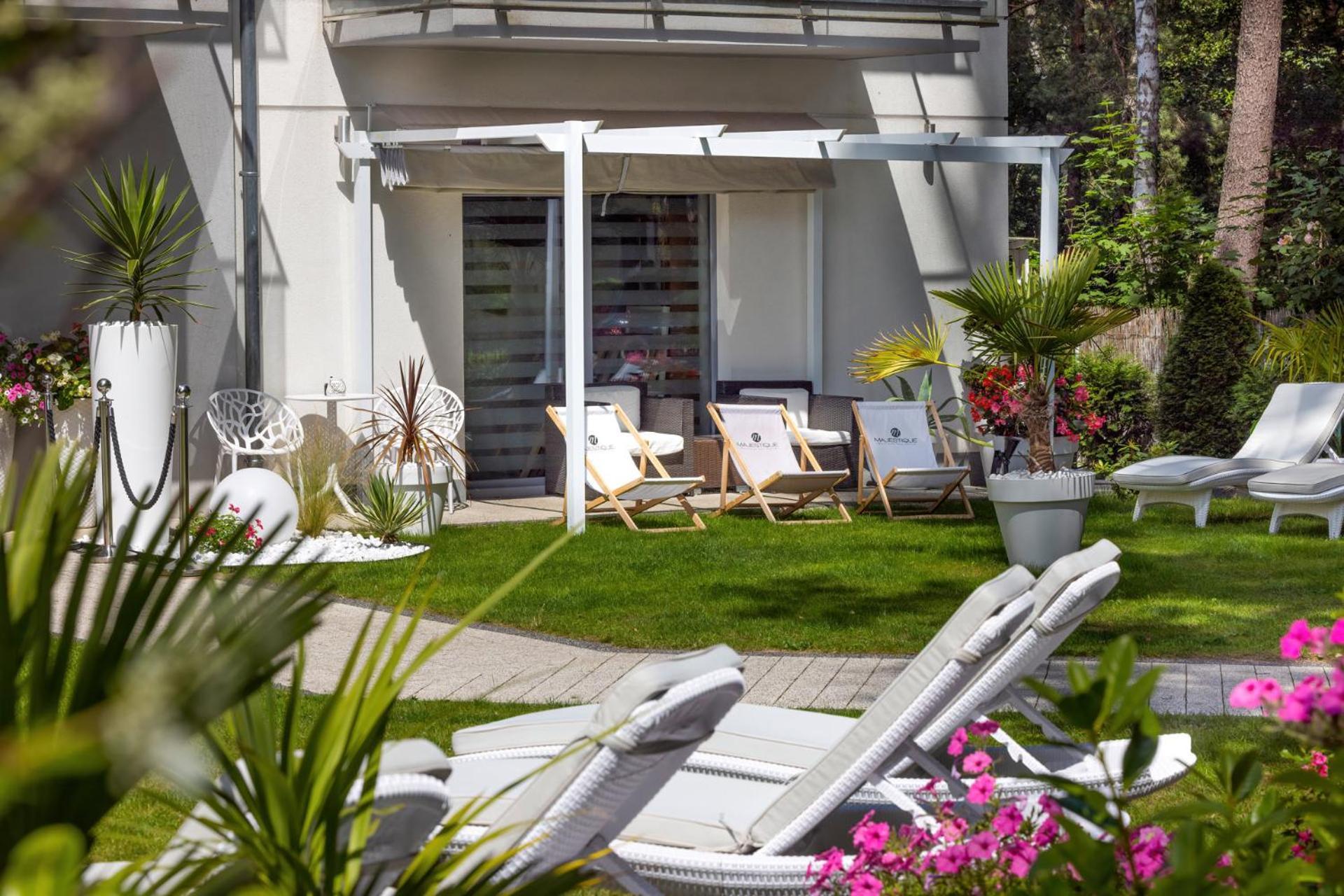 Majestique Otel Pobierowo Dış mekan fotoğraf