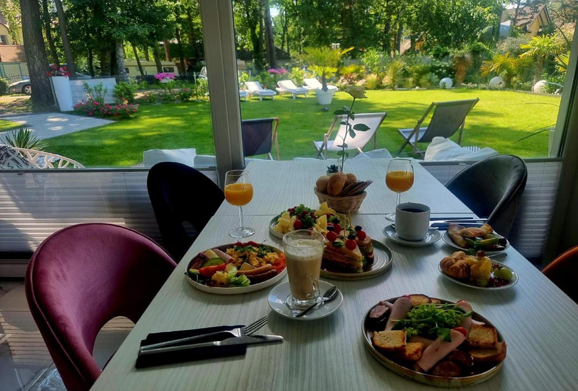 Majestique Otel Pobierowo Dış mekan fotoğraf
